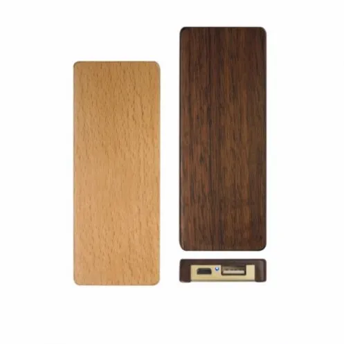 Houten powerbank Nomad met aluminium en USB-kabel