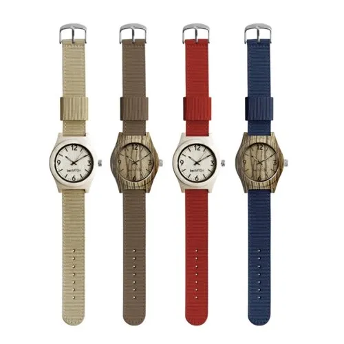 Sherwood horloge met houten kast en textielband