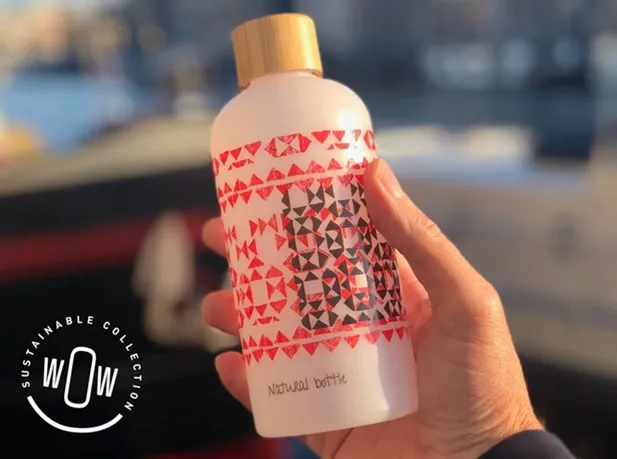 Drinkfles van suikerriet met bamboe dop