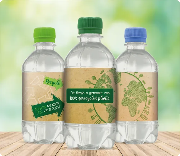 Waterflesje van transparant R-PET