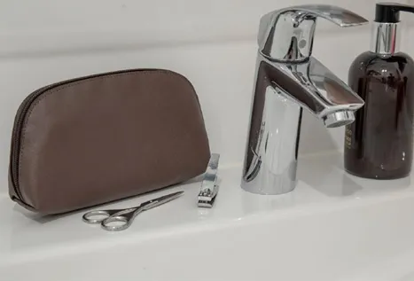 Toilettas gemaakt van appelvezels