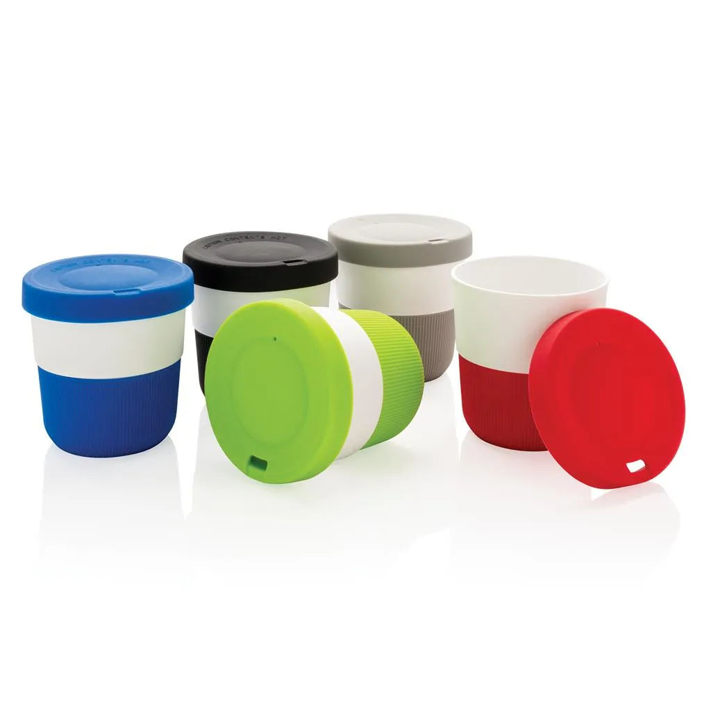 Kleine PLA koffiebeker met siliconen grip en deksel