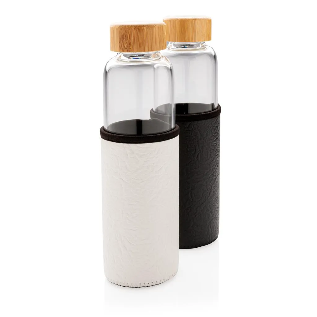Glazen fles met PU-sleeve en bamboedeksel