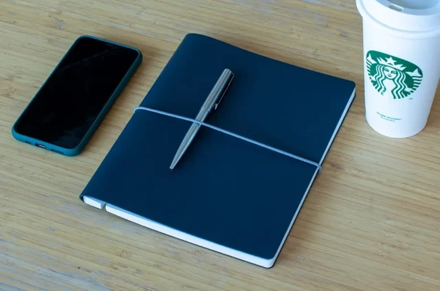 Notitieboekje van gerecycled leer met matte afwerking