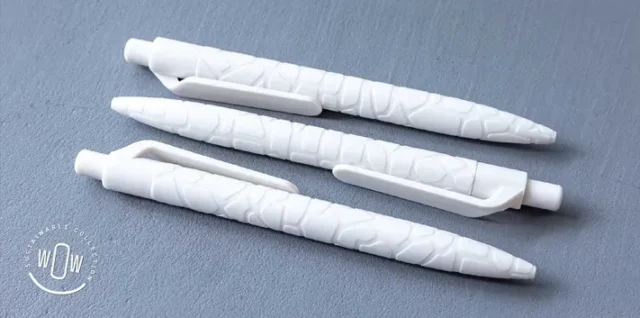 Witte pen met steenmotief