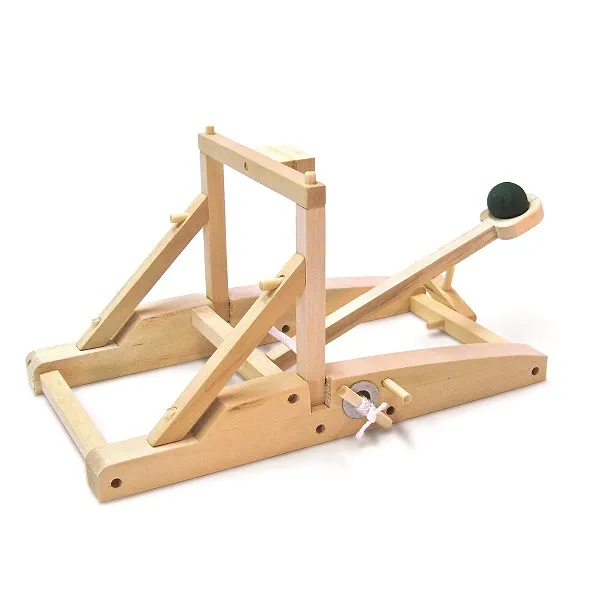 Bouwpakket van een middeleeuwse katapult