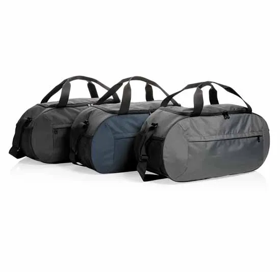 Moderne sporttas van gerecycled polyester met hengsels