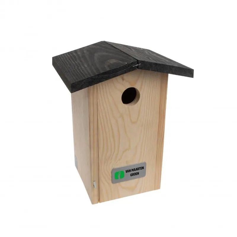 Nestkast voor pimpelmezen met sleutelgatvormige opening