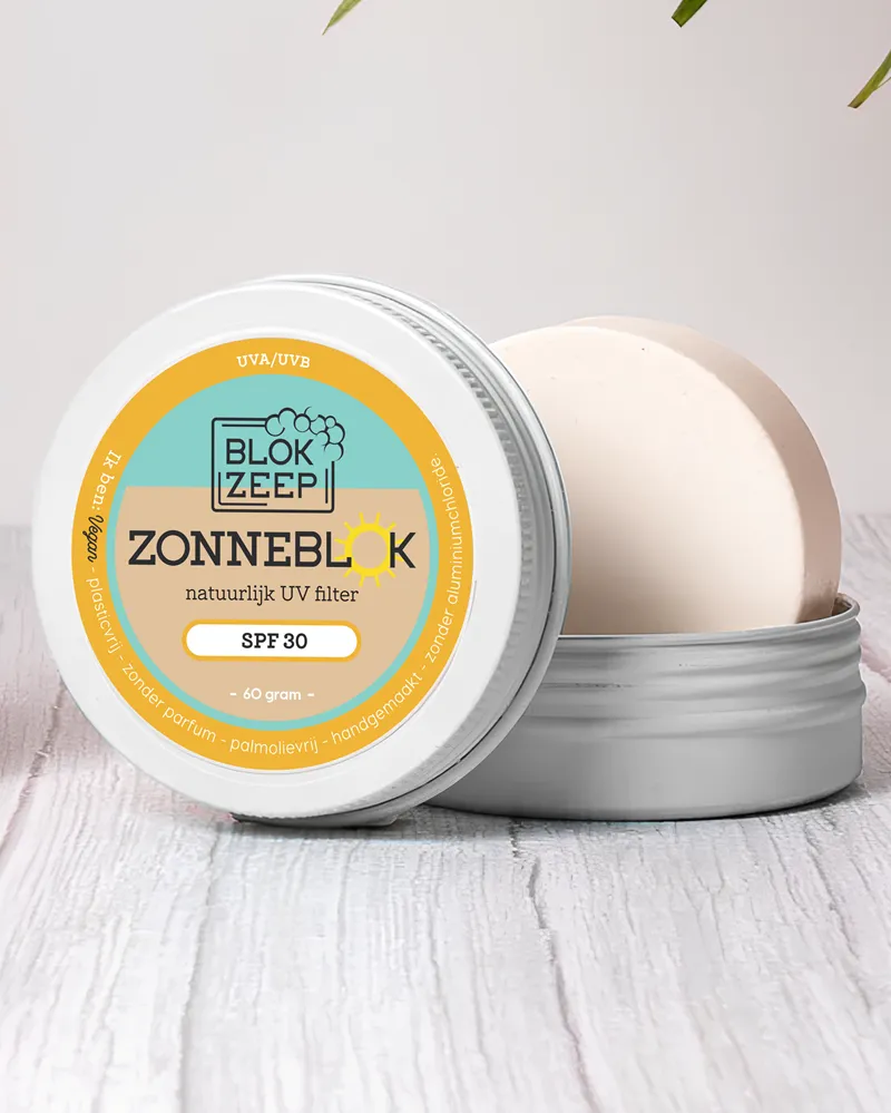 Blok minerale zonnebrand SPF 30 van ZonneBlok